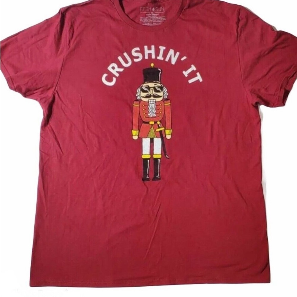 🔥CRUSHIN IT🔥Men’s Holiday Nutcracker Graphic Tee XL NWT - Picture 2 of 4